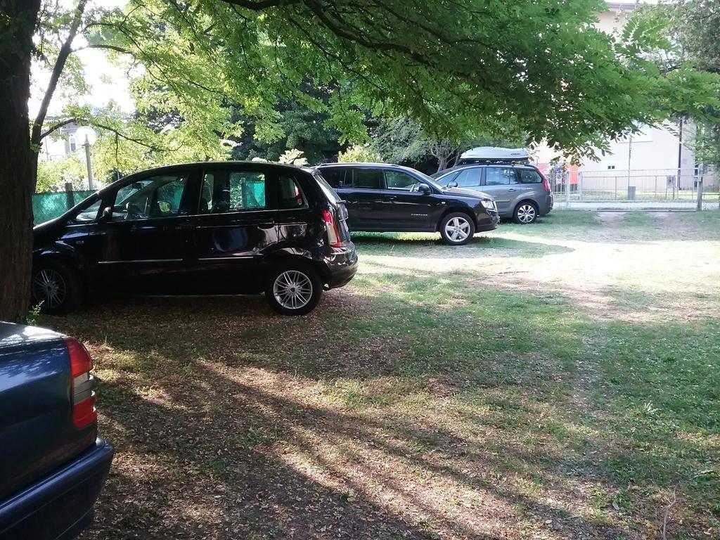 Casa Marialuigia - Appartamenti Solo Per Famiglie Lido di Jesolo Buitenkant foto